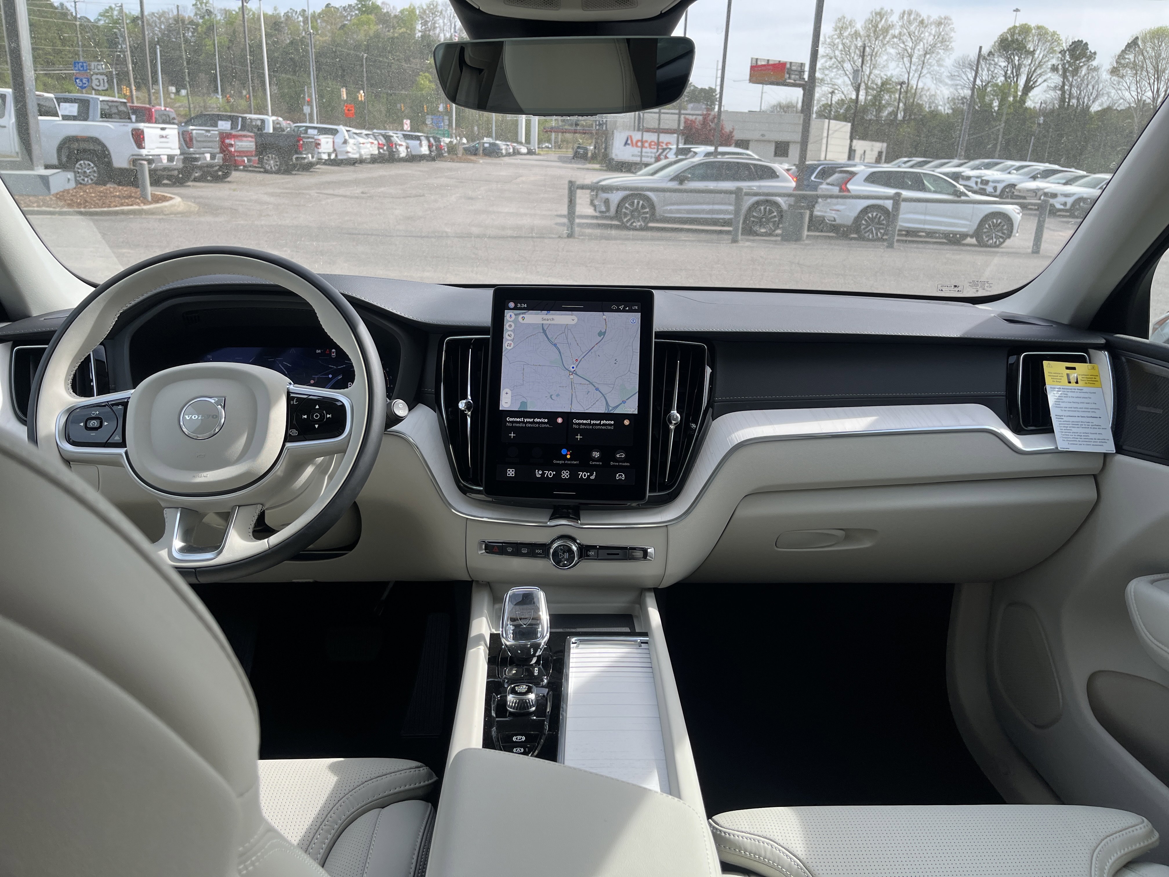 New 2026 Volvo XC60 B5 Ultra w/ Protection Package Premier image 11