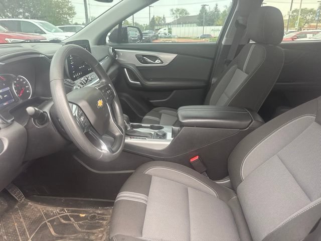 Certified 2024 Chevrolet Blazer LT w/ Convenience Package FWD image 8