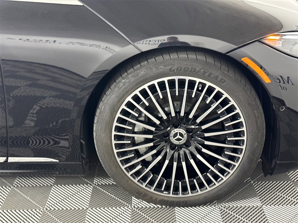 Used 2023 Mercedes-Benz EQS 450+ Sedan image 13