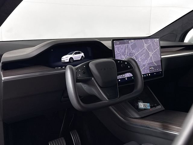 Used 2022 Tesla Model X image 9
