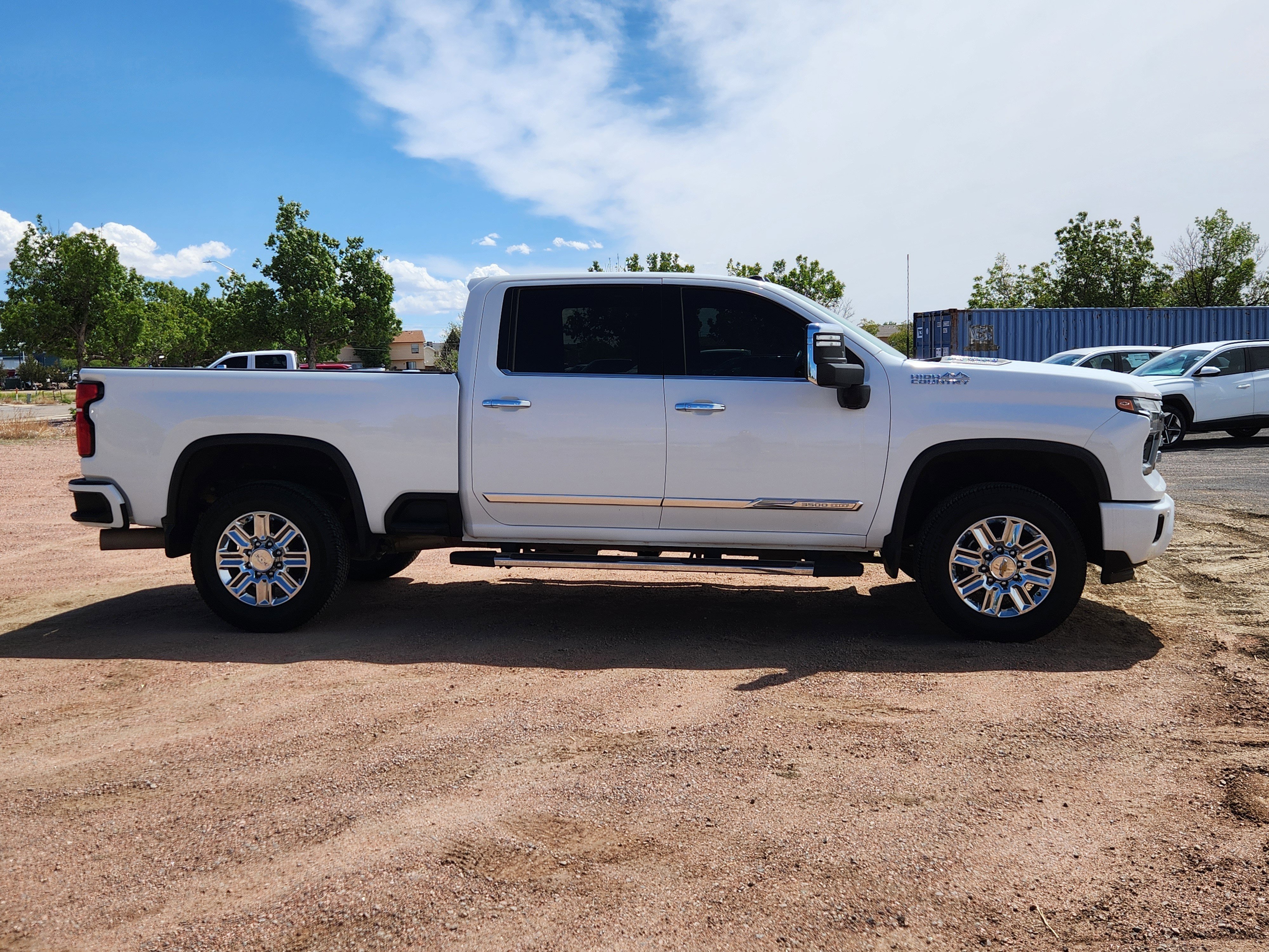 Used 2024 Chevrolet Silverado 3500 High Country w/ High Country Premium Package AWD/4WD image 6
