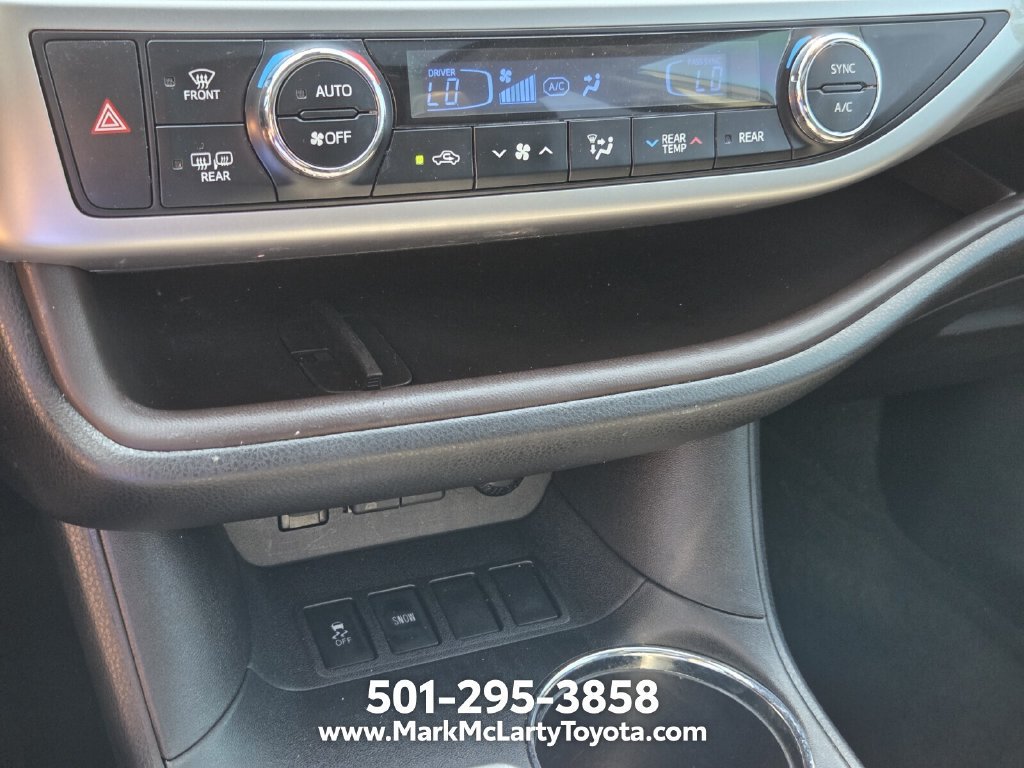 Used 2019 Toyota Highlander Limited FWD image 22