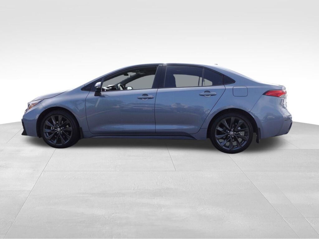 Certified 2023 Toyota Corolla SE w/ SE Package FWD image 7