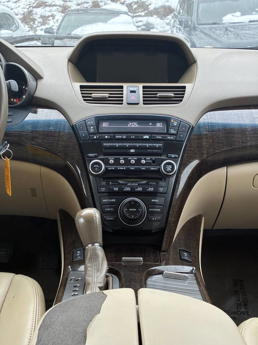Used 2012 Acura MDX w/ Technology & Entertainment image 8