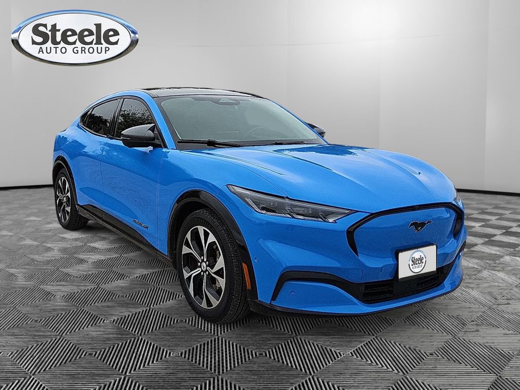 Used 2023 Ford Mustang Mach-E Premium image 7