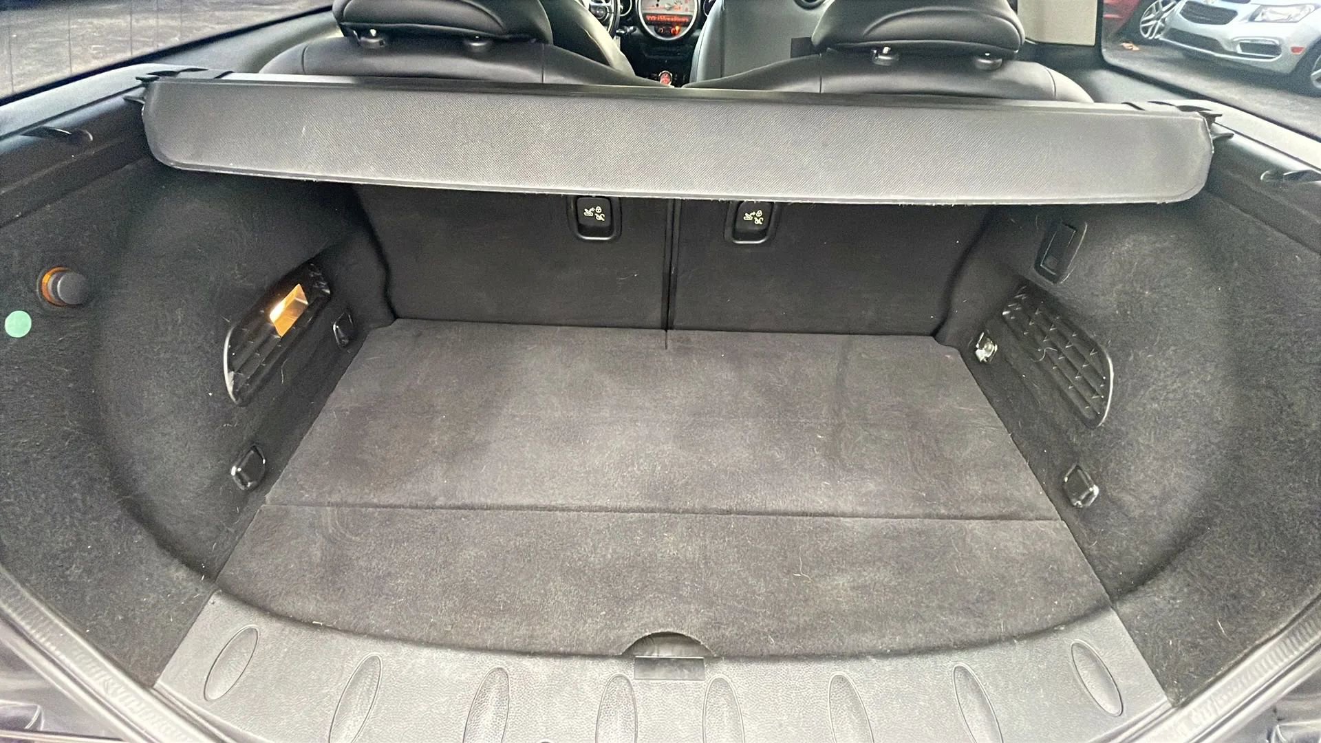 Used 2012 MINI Cooper Clubman S image 29