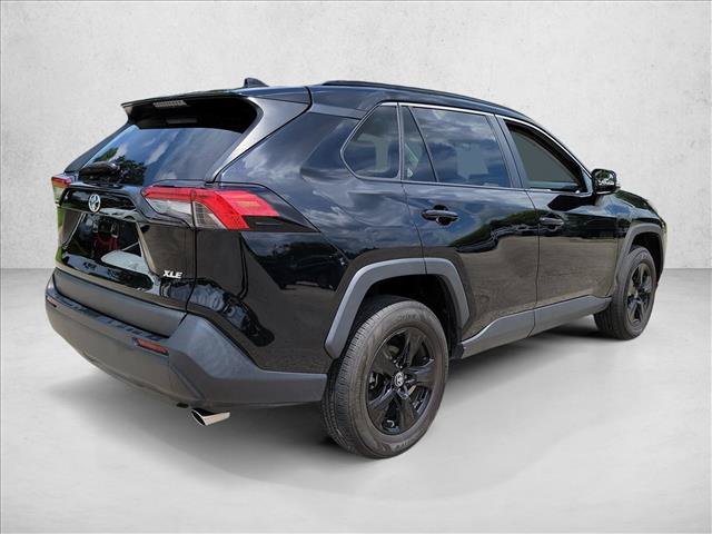 Used 2023 Toyota RAV4 XLE FWD image 5