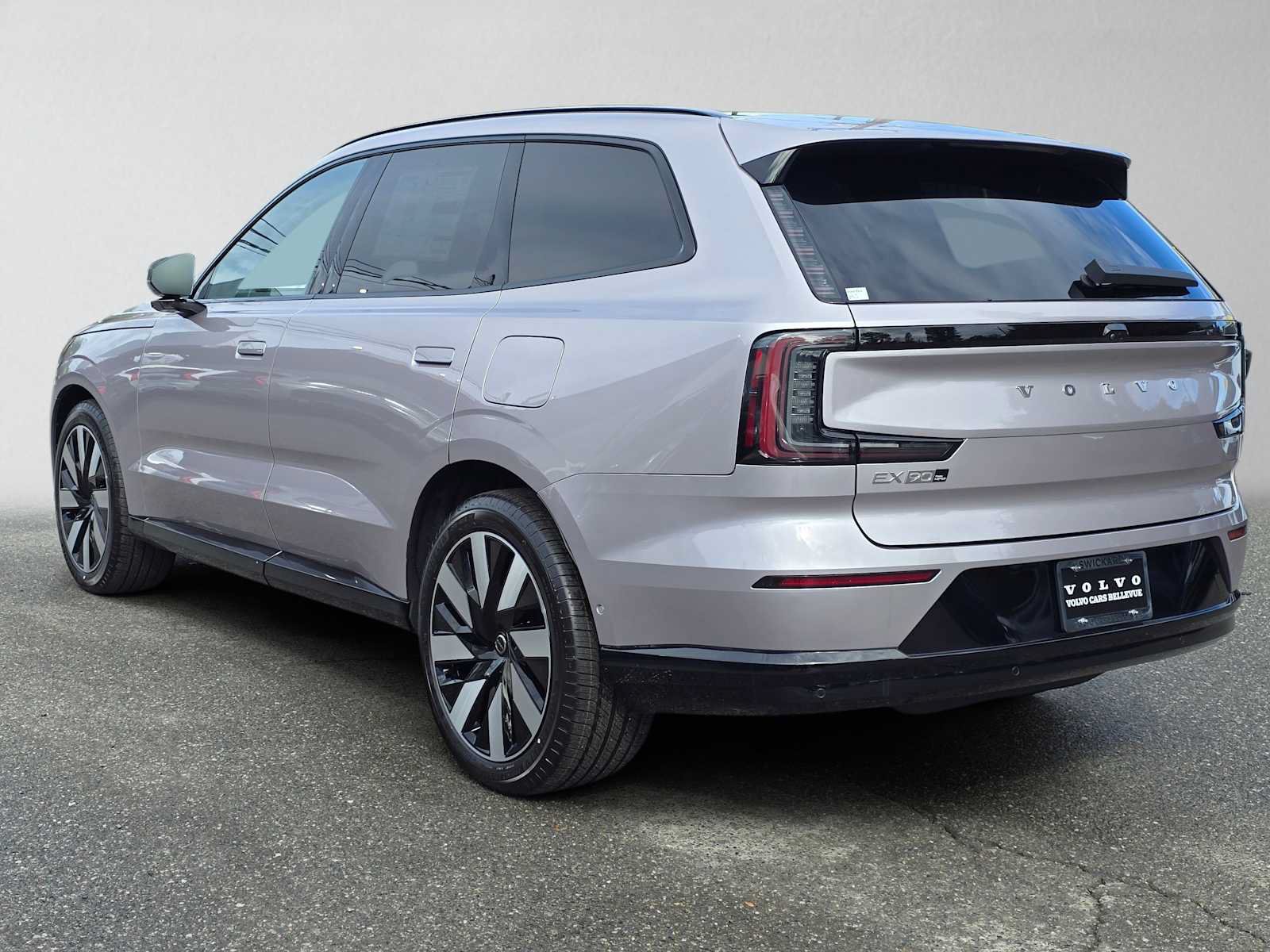 New 2026 Volvo EX90 Ultra AWD/4WD image 5
