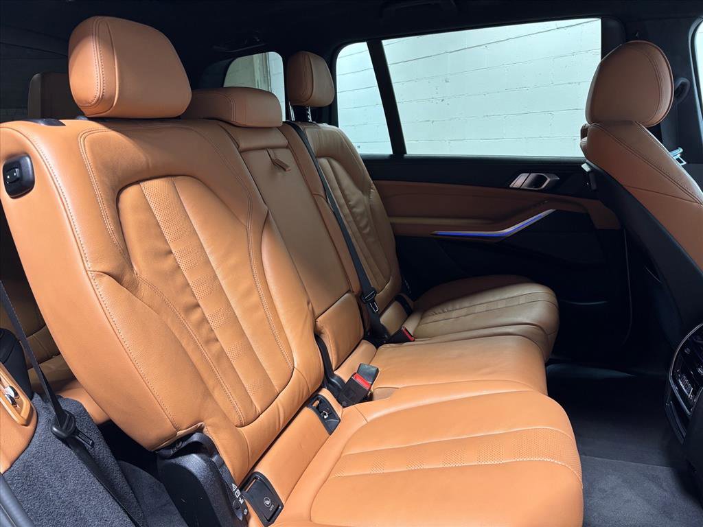 Used 2021 BMW X7 xDrive40i w/ M Sport Package image 39