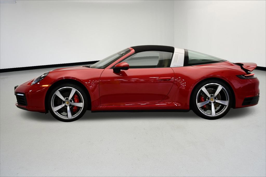 Used 2021 Porsche 911 Targa 4S image 2
