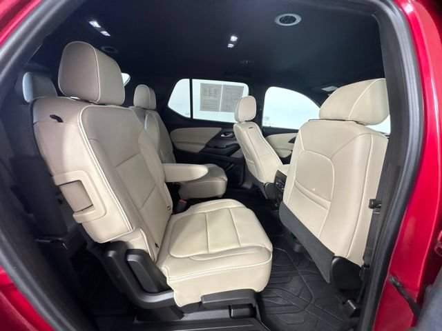Used 2023 Chevrolet Traverse Premier w/ LPO, Floor Liner Package AWD/4WD image 31