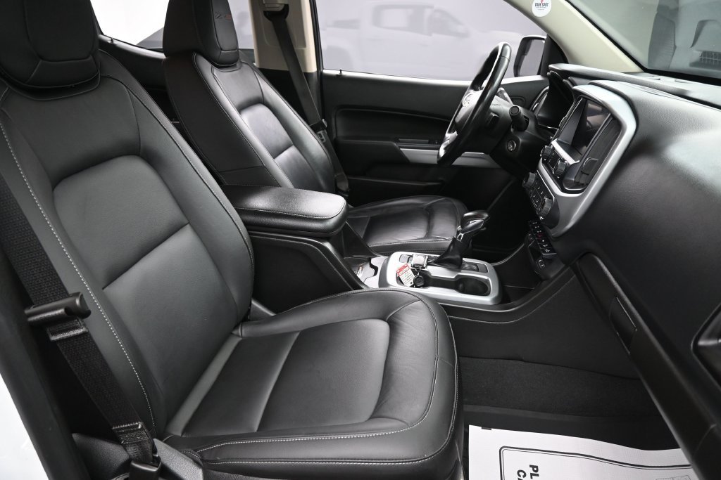 Used 2022 Chevrolet Colorado ZR2 AWD/4WD image 32