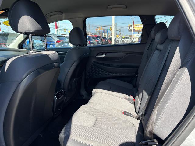 Used 2023 Hyundai Santa Fe SE image 11