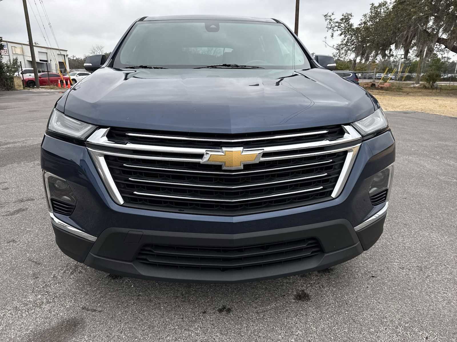 Used 2022 Chevrolet Traverse LT w/ LPO, Cargo Package image 9