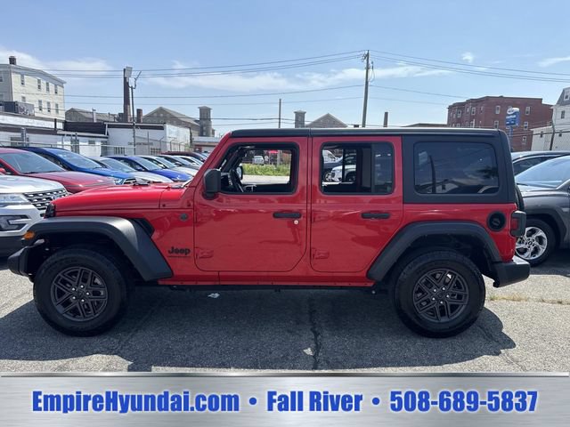 Used 2024 Jeep Wrangler Unlimited Sport AWD/4WD image 8