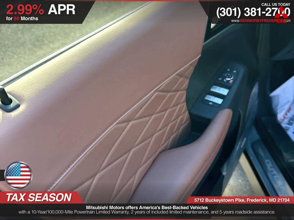 Used 2026 Mitsubishi Outlander SEL image 13