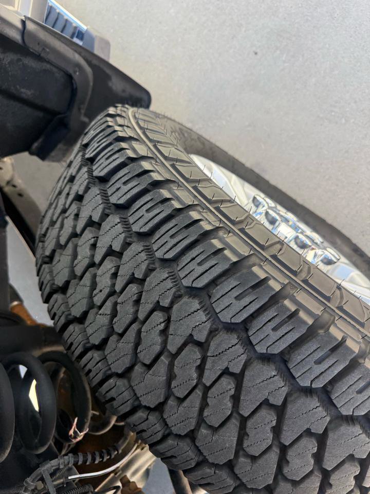Used 2022 Ford F250 XLT AWD/4WD image 9