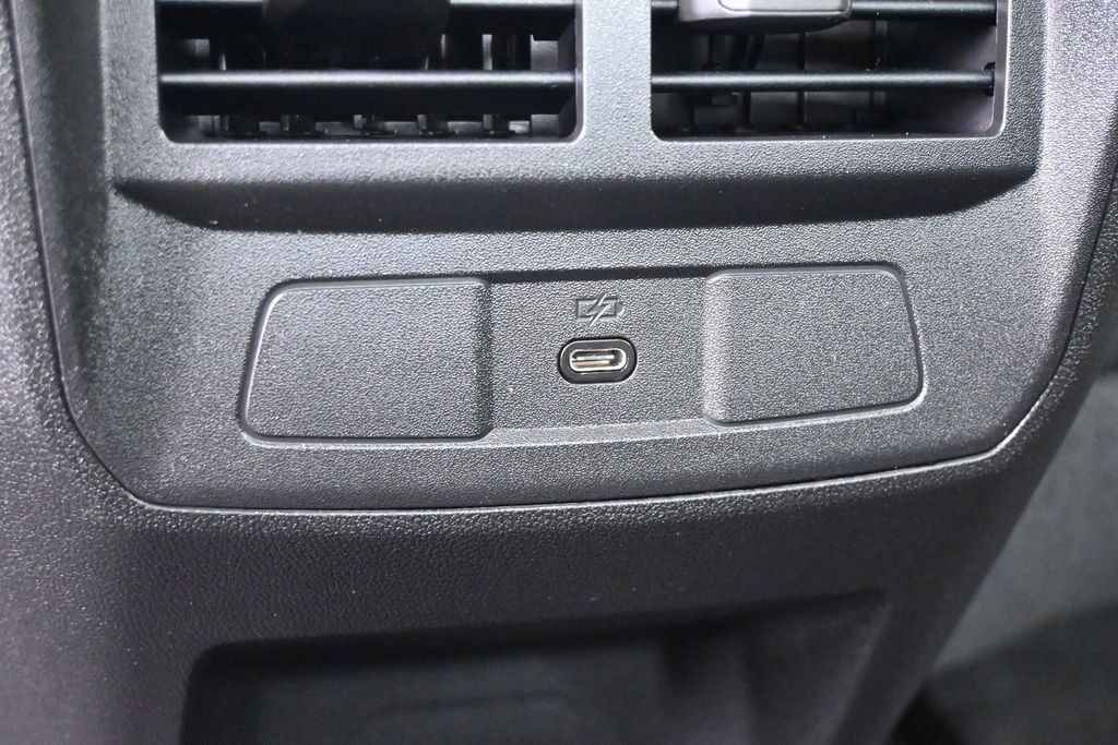Used 2024 GMC Canyon Elevation RWD image 16