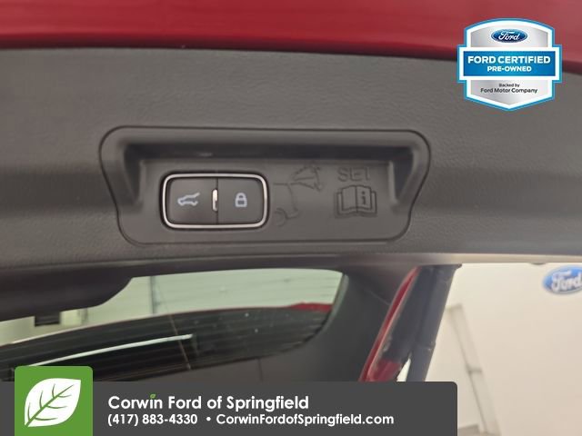 Used 2022 Ford Explorer Limited w/ Equipment Group 301A image 18