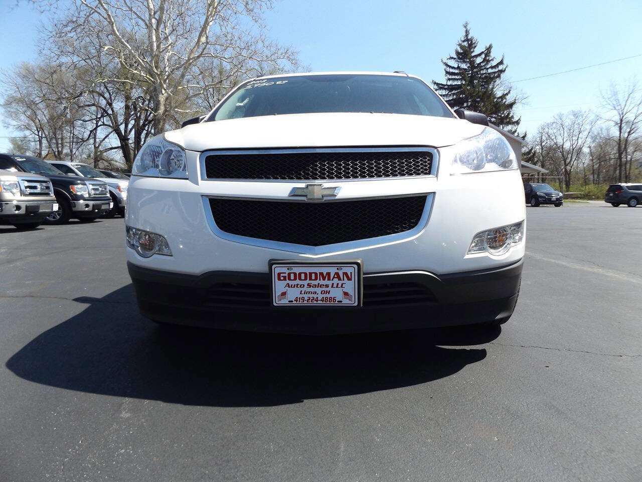 Used 2012 Chevrolet Traverse LS FWD image 3