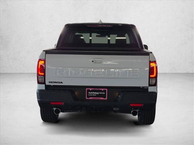 New 2026 Honda Ridgeline Black Edition image 8