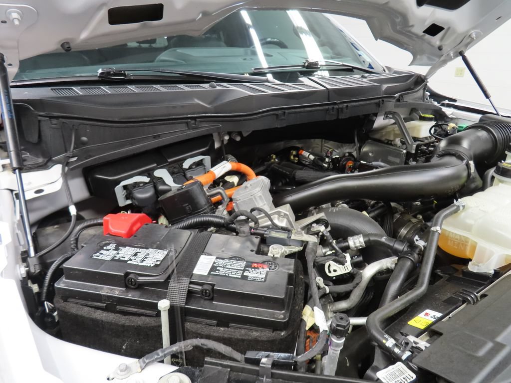 Used 2024 Ford F150 Lariat w/ Equipment Group 502A High AWD/4WD image 32