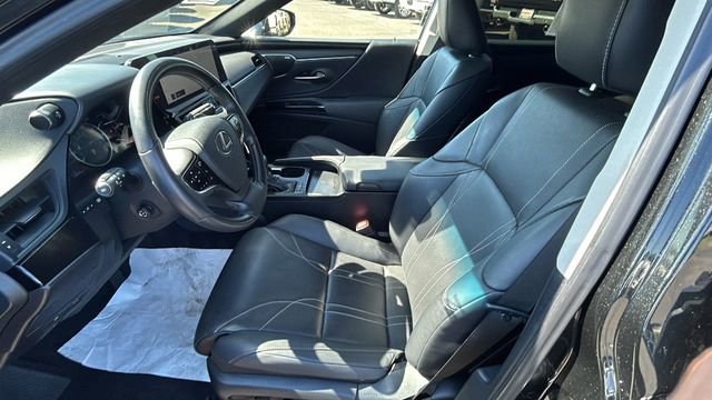 Used 2023 Lexus ES 350 Luxury image 17