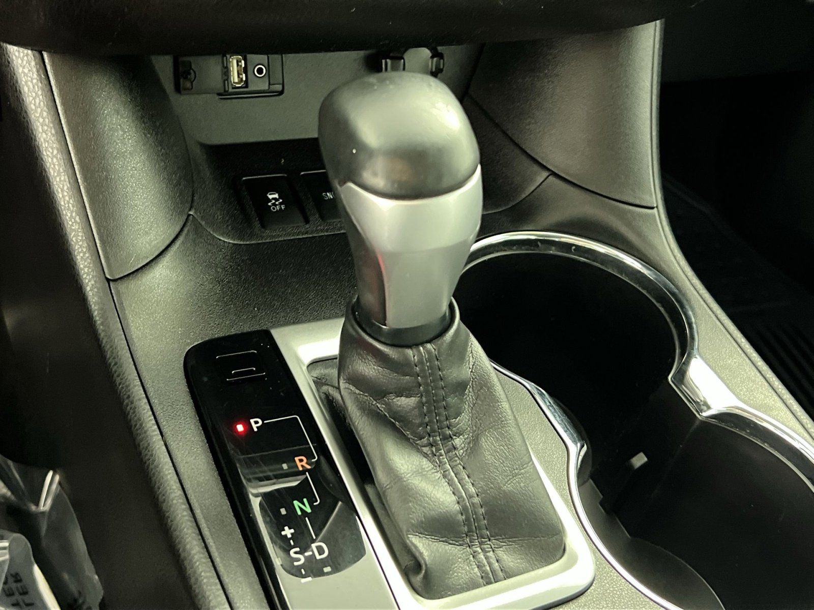 Used 2016 Toyota Highlander XLE image 22