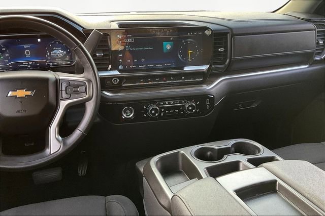 Used 2023 Chevrolet Silverado 1500 LT image 9
