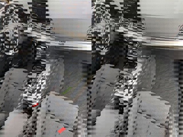 Used 2024 Audi Q5 e Premium Plus image 14