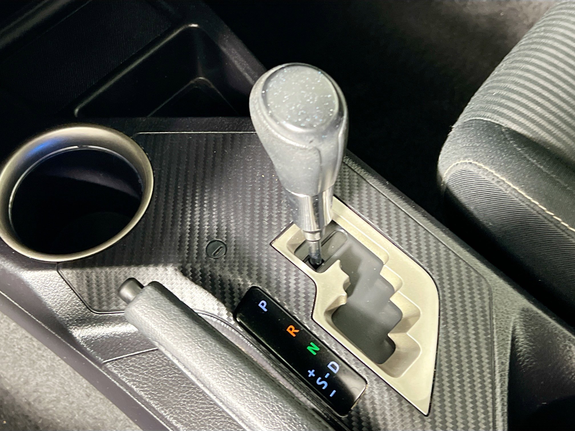 Used 2015 Toyota RAV4 XLE image 24