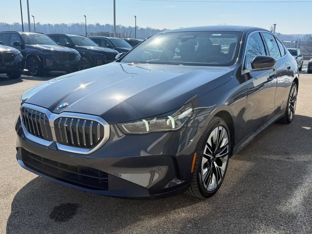 Used 2026 BMW 540i xDrive image 8