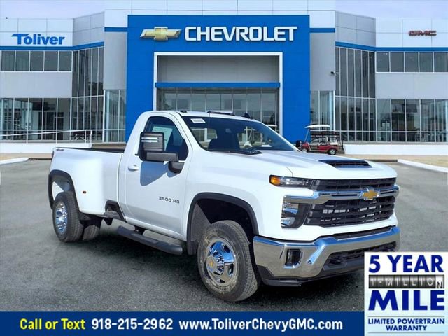 New 2026 Chevrolet Silverado 3500 LT image 1