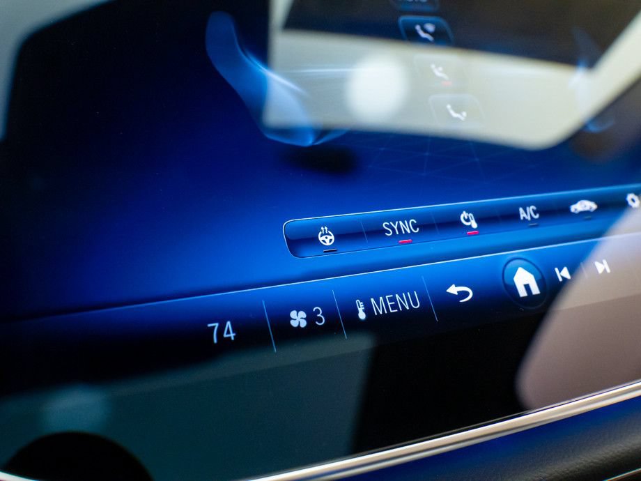 New 2026 Mercedes-Benz E 350 4MATIC Sedan image 29