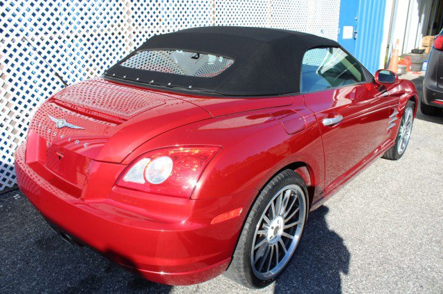 Used 2007 Chrysler Crossfire Convertible w/ Special Edition Group image 27