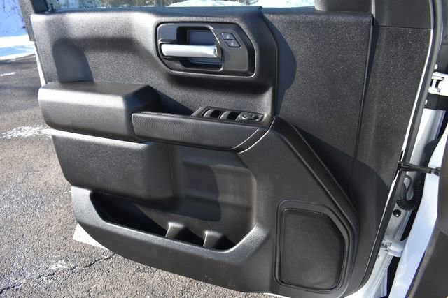 Certified 2024 Chevrolet Silverado 1500 Custom image 34