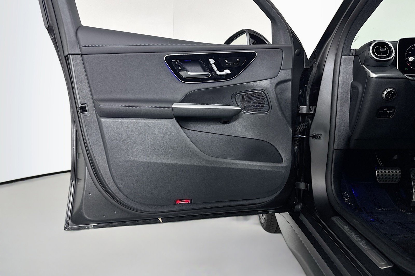 New 2026 Mercedes-Benz GLC 300 image 20