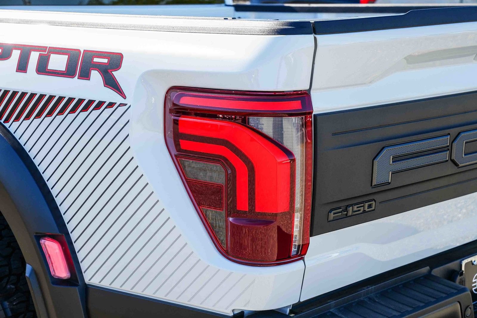 Used 2024 Ford F150 Raptor AWD/4WD image 11