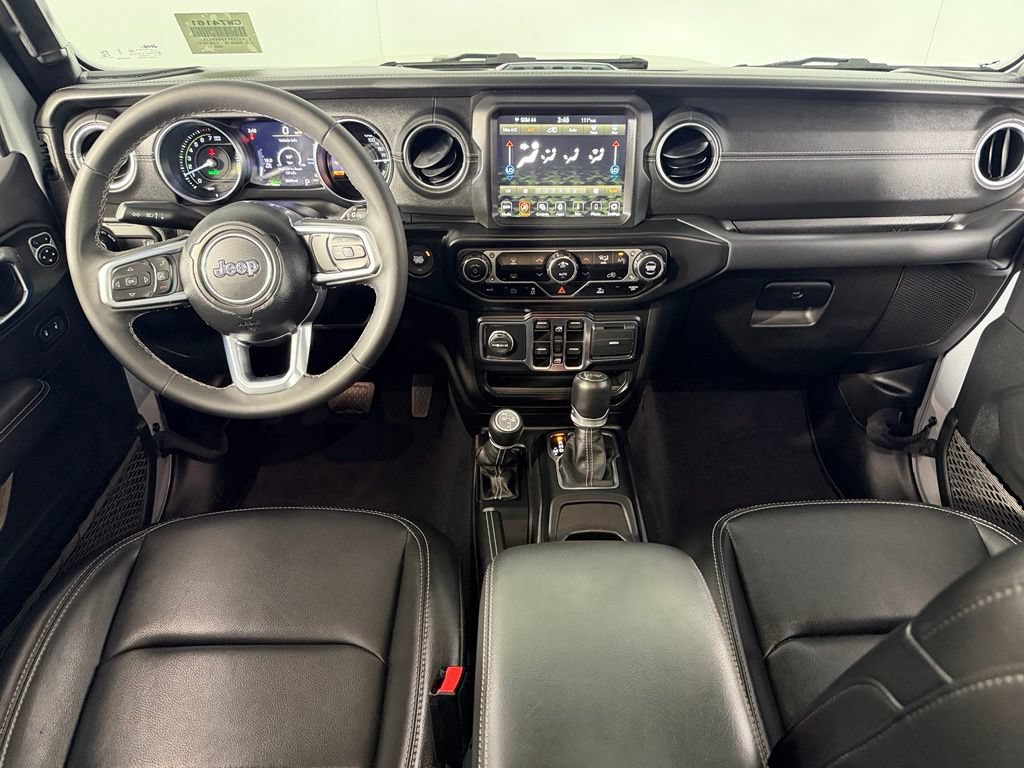 Used 2023 Jeep Wrangler Unlimited Sahara AWD/4WD image 12