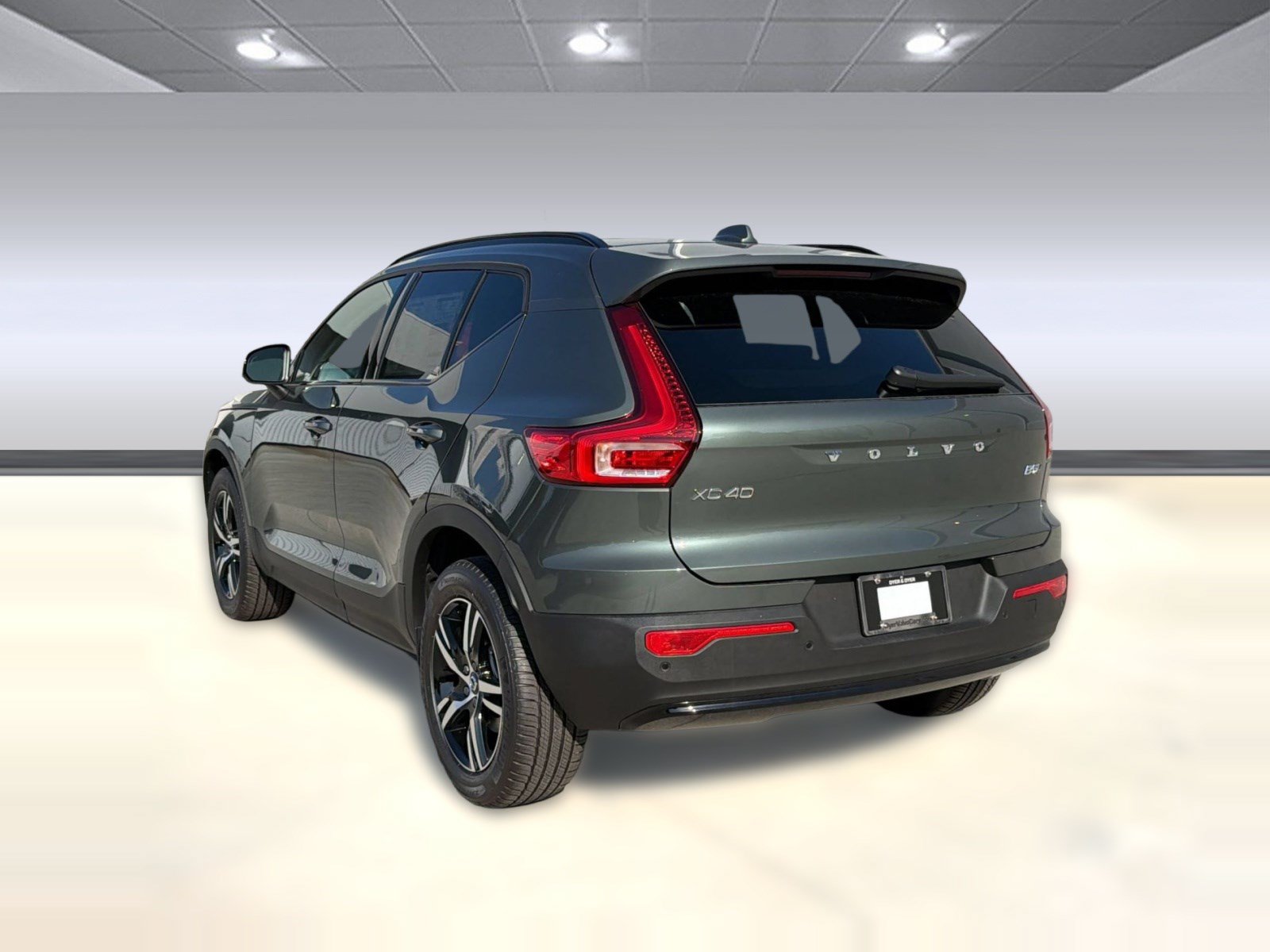 New 2026 Volvo XC40 B5 Core w/ Protection Package Premier AWD/4WD image 3