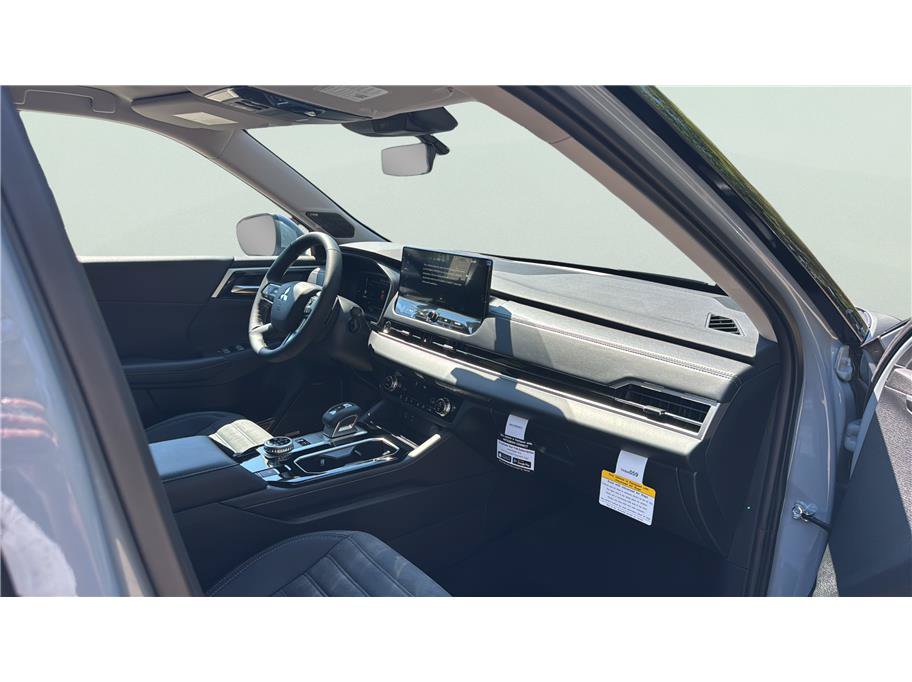 New 2026 Mitsubishi Outlander SE AWD/4WD image 18