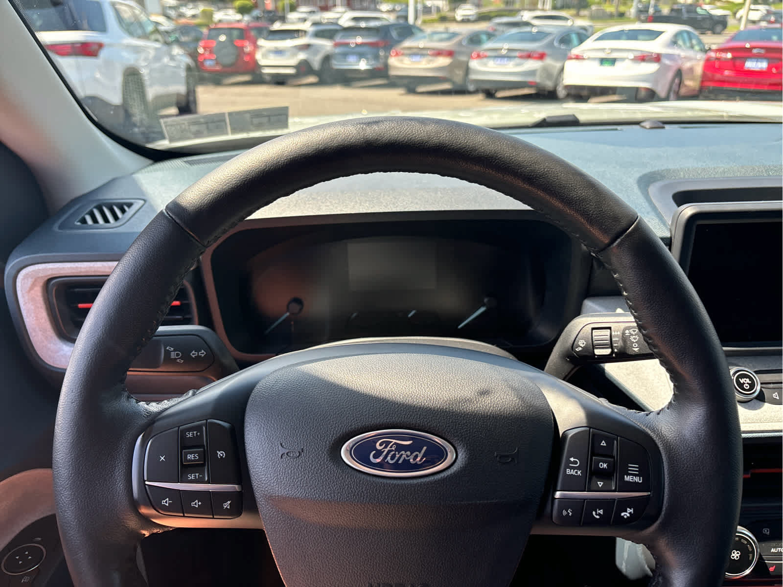 Used 2022 Ford Maverick XLT w/ XLT Luxury Package FWD image 9
