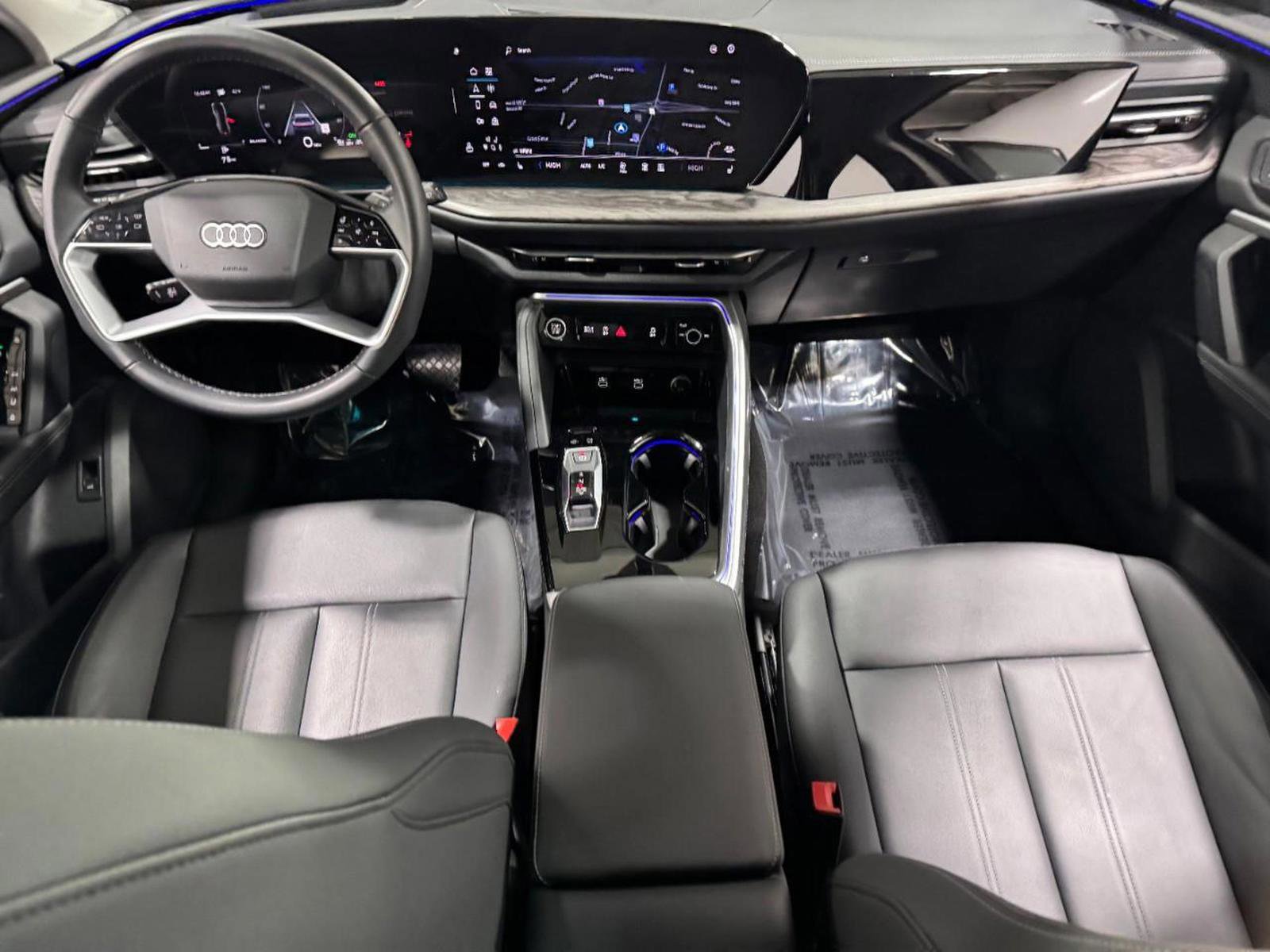 Used 2025 Audi Q5 Premium Plus w/ Premium Plus image 13
