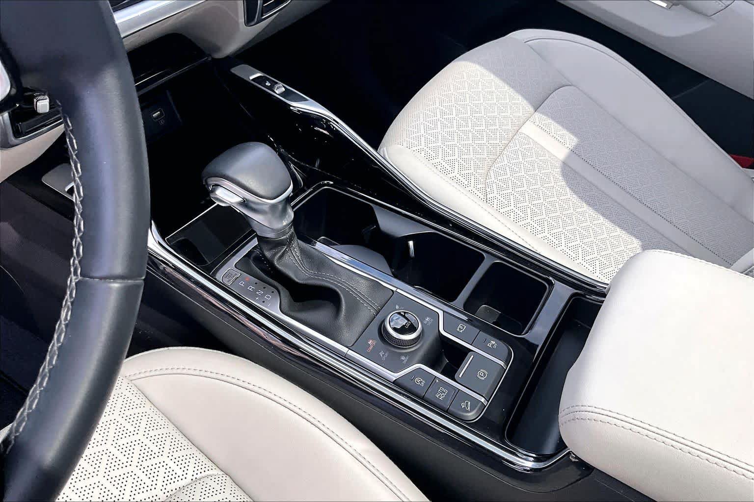 Certified 2023 Kia Sorento SX AWD/4WD image 15