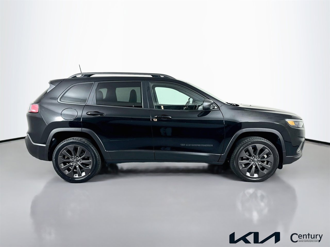 Used 2021 Jeep Cherokee Latitude Lux 80th Anniv w/ Quick Order Package 2YU 80th AWD/4WD image 4