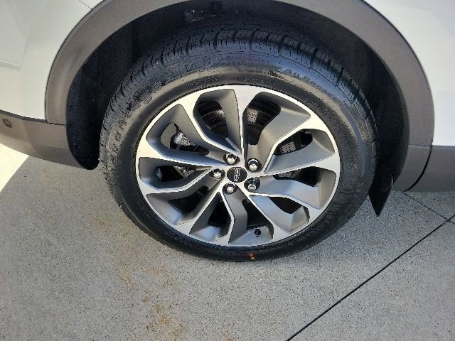 Certified 2023 Lincoln Nautilus Reserve w/ Equipment Group 201A AWD/4WD image 18