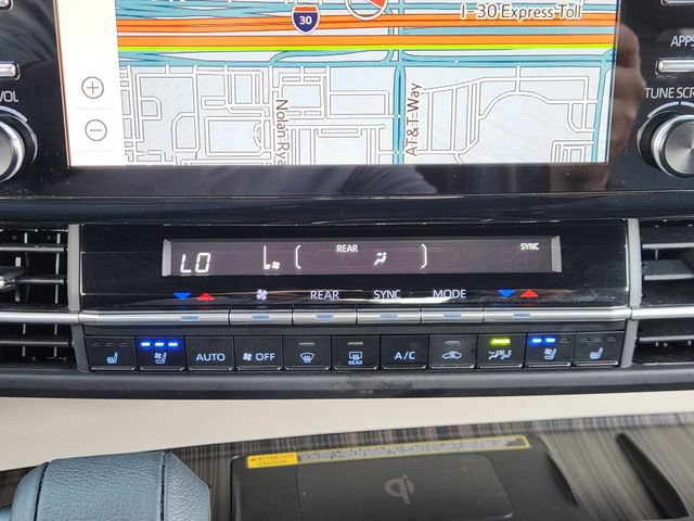 Certified 2021 Toyota Sienna Platinum FWD image 21