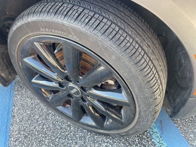 Used 2020 MINI Cooper S image 14