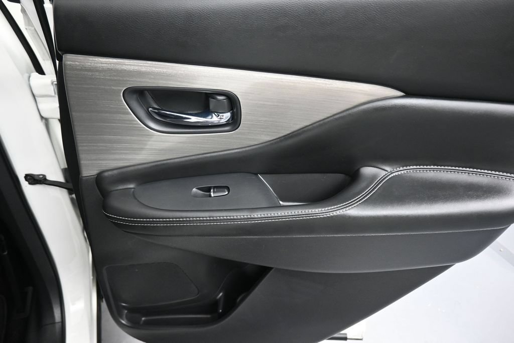 Used 2018 Nissan Murano SL AWD/4WD image 36