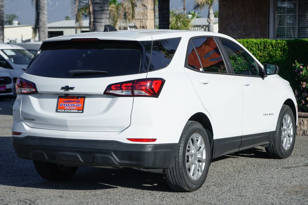 Used 2022 Chevrolet Equinox LS w/ LS Convenience Package FWD image 10